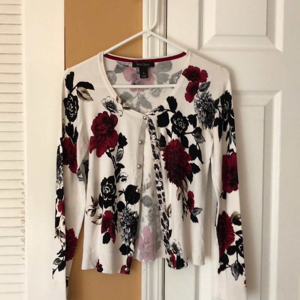 White house black market sweater